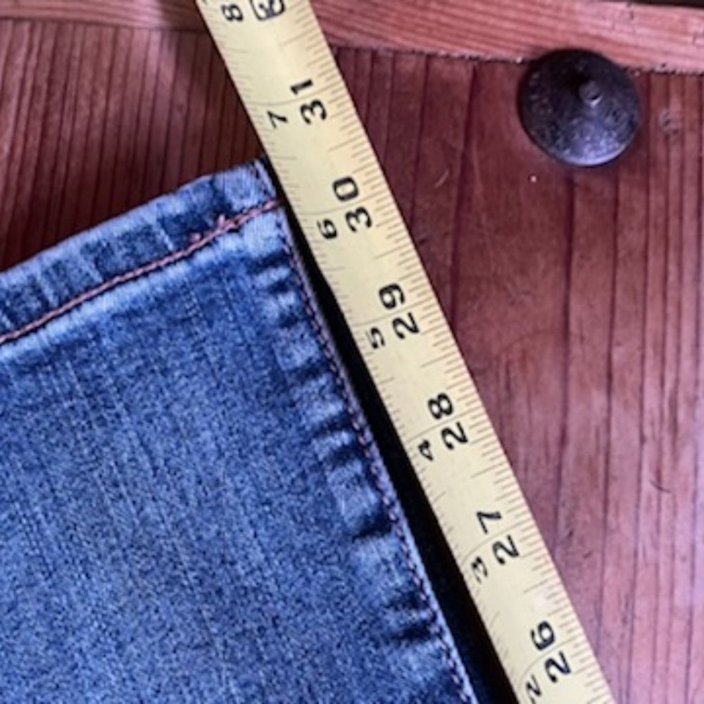 American Eagle jeans - Picture 6 of 7